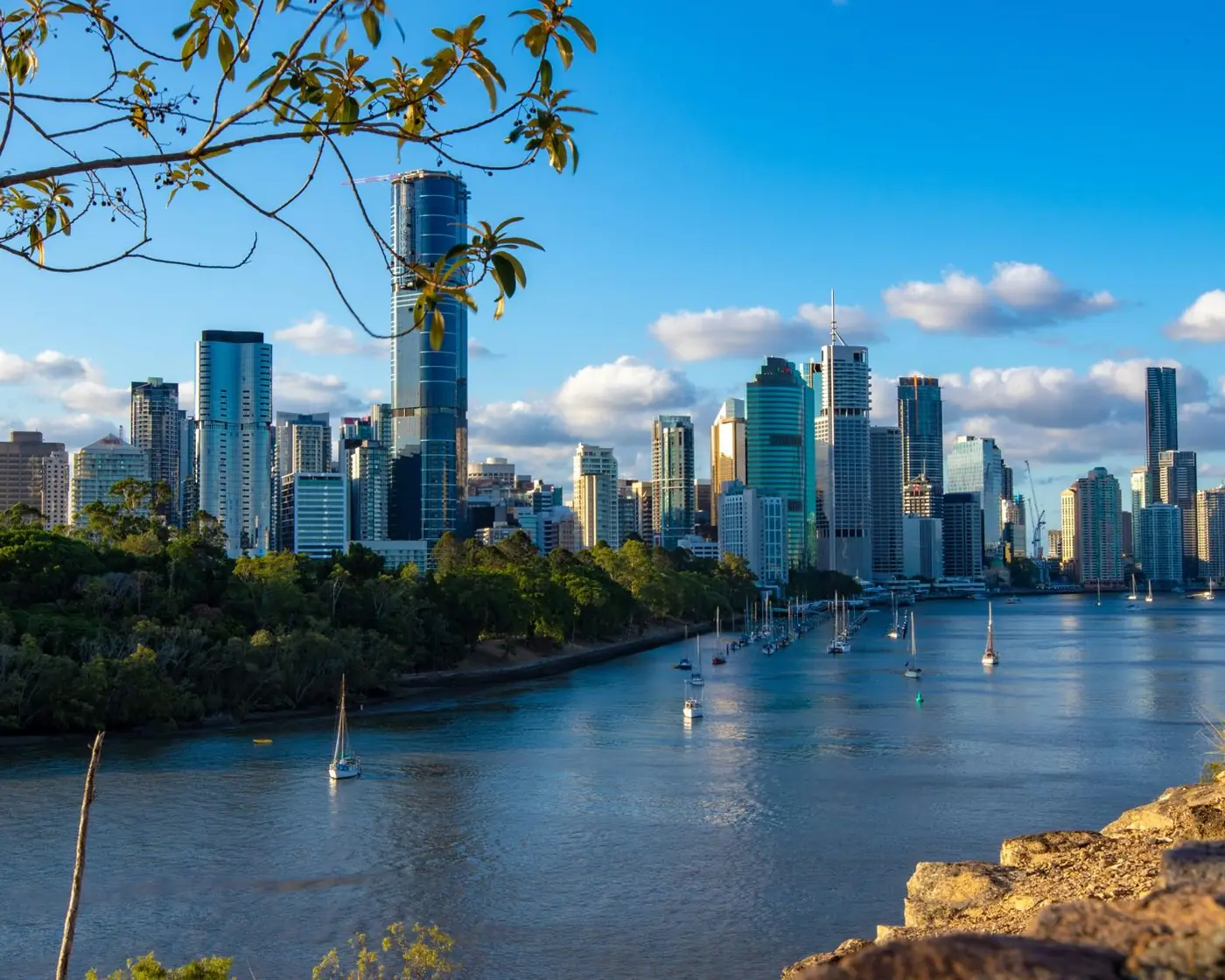 Brisbane’s city towers and the Brisbane River from the Kangaroo Point Cliffs.